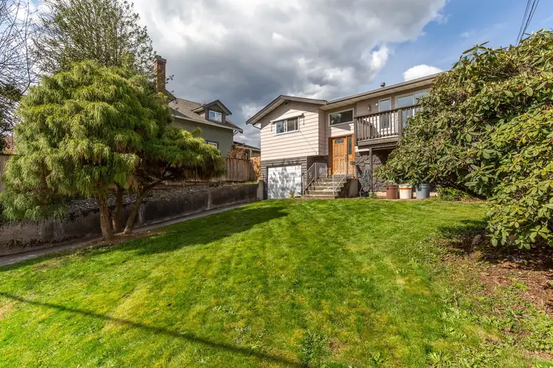 33457 2ND AVENUE - photo 1 of 25