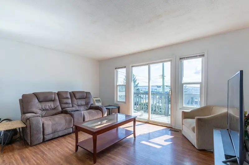 33457 2ND AVENUE - photo 3 of 25