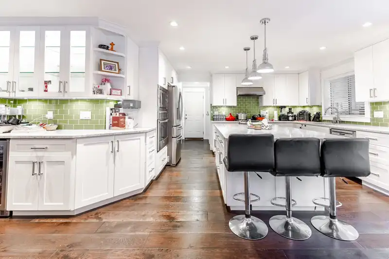 21315 RIVER ROAD - photo 4 of 40
