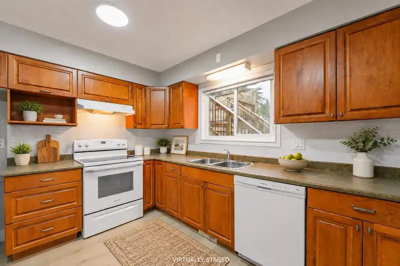 8024 CEDAR STREET - photo 1 of 33