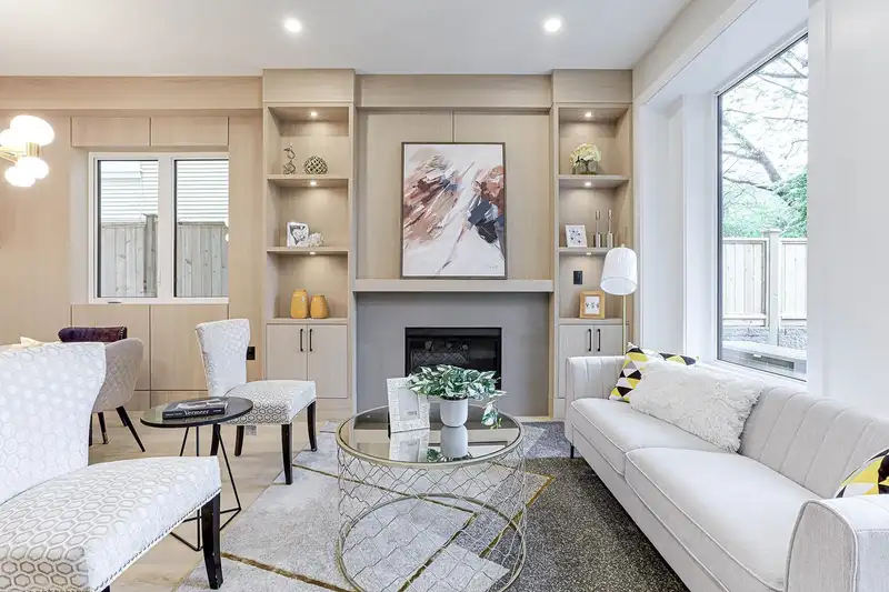 1 1826 E 2ND AVENUE - photo 1 of 35