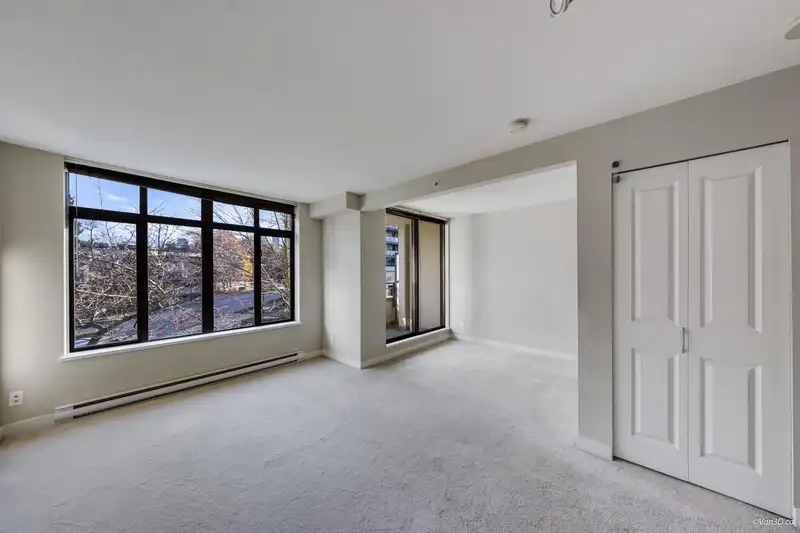 312 3660 VANNESS AVENUE - photo 2 of 24