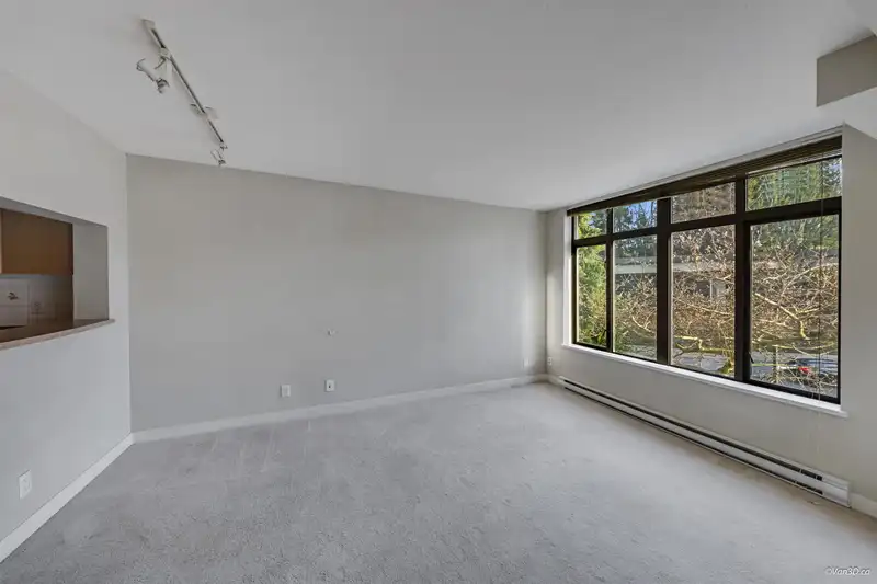 312 3660 VANNESS AVENUE - photo 4 of 24