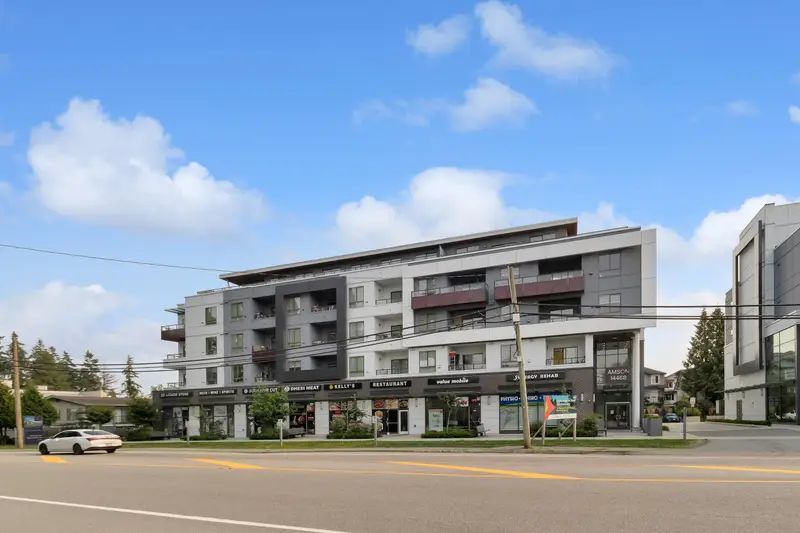 A404 14468 72 AVENUE - photo 1 of 25