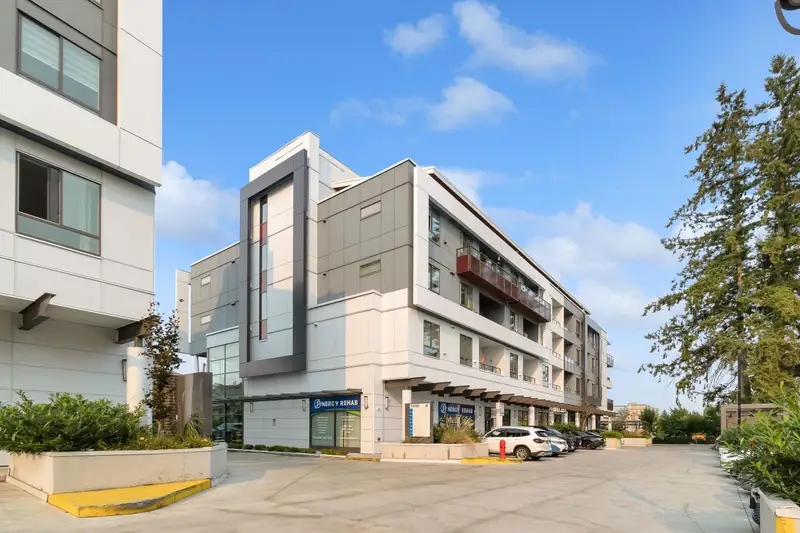 A404 14468 72 AVENUE - photo 4 of 25