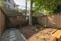207 2410 CORNWALL AVENUE - thumbnail 22