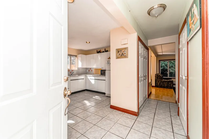 31 3075 TRETHEWEY STREET - photo 4 of 25