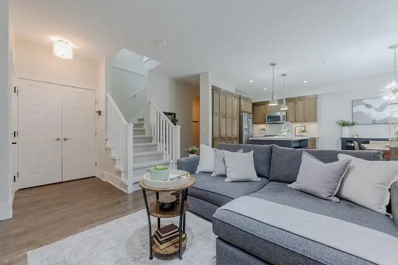 81 12161 237 STREET - photo 4 of 40