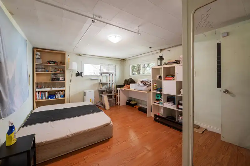 12058 HARRIS ROAD - photo 3 of 29
