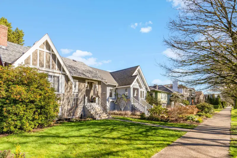 2861 W 15TH AVENUE - photo 3 of 25