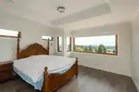 1160 QUEENS AVENUE - thumbnail 23