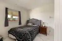 1160 QUEENS AVENUE - thumbnail 37