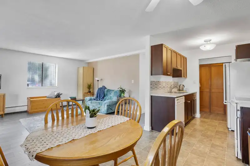 116 32175 OLD YALE ROAD - photo 1 of 10