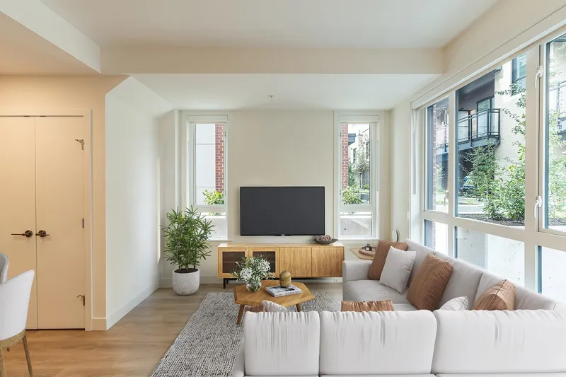 123 2050 GLENAIRE DRIVE - photo 3 of 5