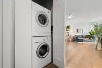304 1928 NELSON STREET - thumbnail 4