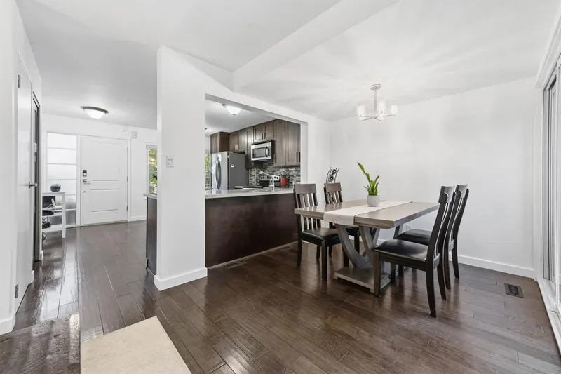 4742 LAURELWOOD PLACE - photo 3 of 25