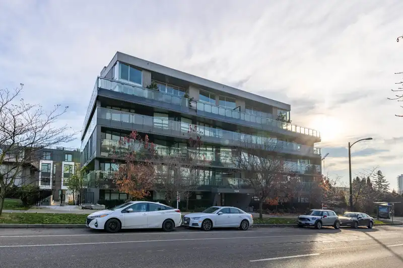 108 7638 CAMBIE STREET - photo 1 of 18