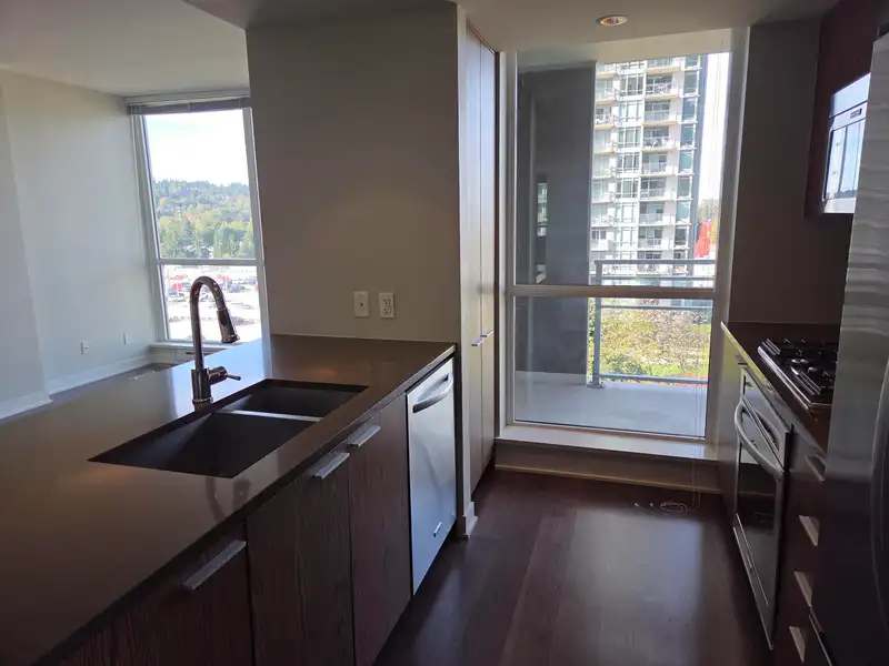 1008 2975 ATLANTIC AVENUE - photo 4 of 16