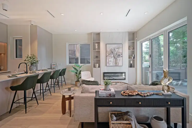 1 3315 W 10TH STREET - photo 4 of 21