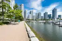 501 1228 MARINASIDE CRESCENT - thumbnail 30