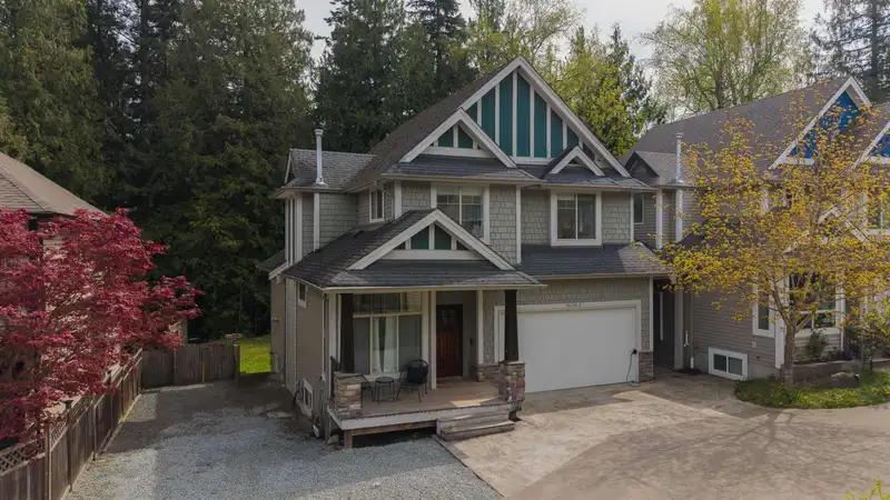 2 46248 KERMODE CRESCENT - photo 3 of 40