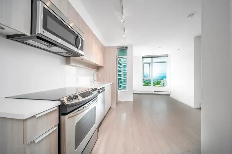 1513 13308 CENTRAL AVENUE - photo 2 of 14