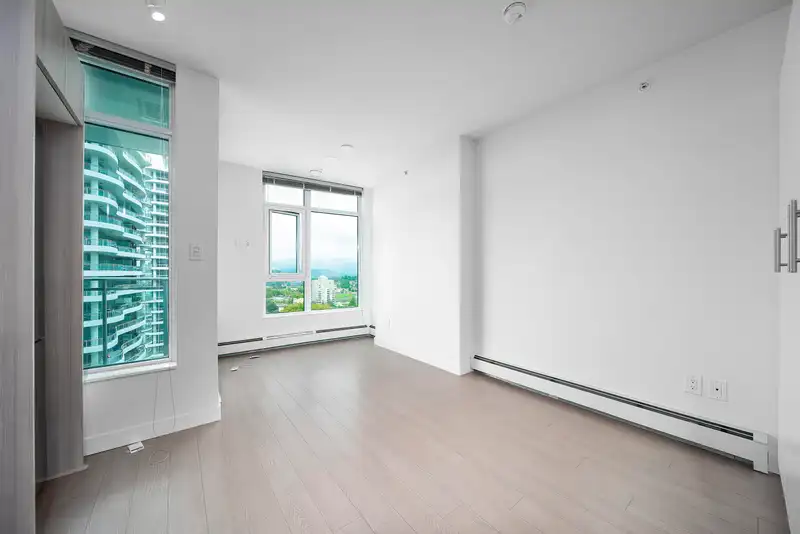 1513 13308 CENTRAL AVENUE - photo 4 of 14