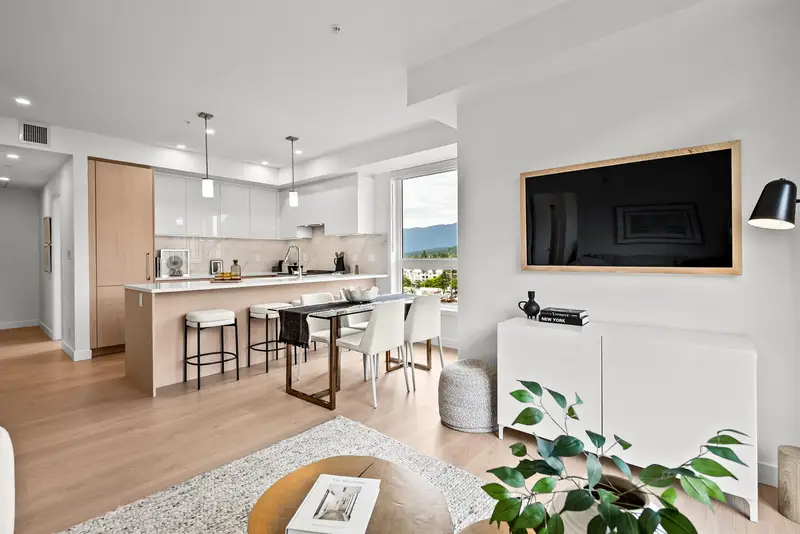 416 150 JAMES ROAD - photo 1 of 25