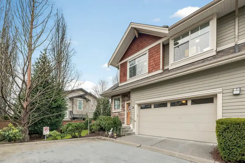 39 2453 163 STREET - photo 2 of 39