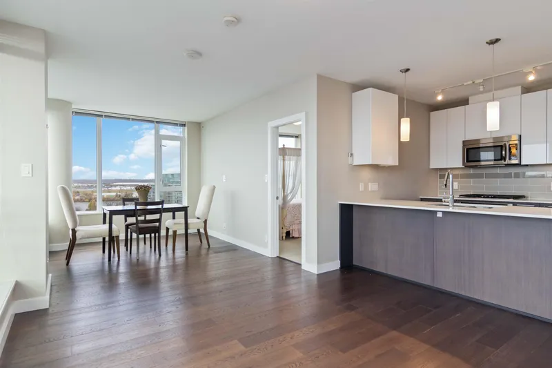 1206 6951 ELMBRIDGE WAY - photo 4 of 22