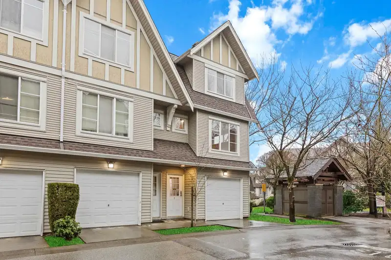 1 15175 62A AVENUE - photo 3 of 37