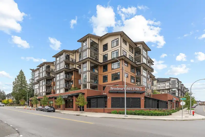 605 20376 86 AVENUE - photo 1 of 26