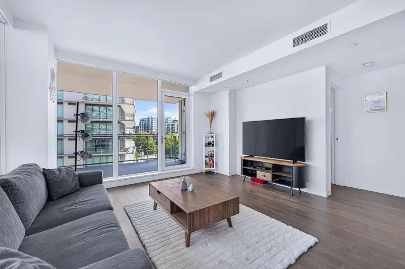 506 6611 PEARSON WAY - photo 4 of 33