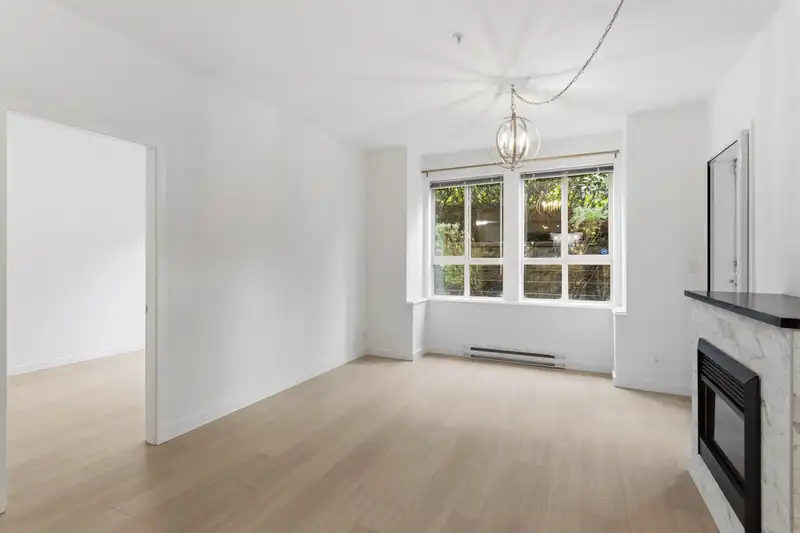 115 225 FRANCIS WAY - photo 4 of 40