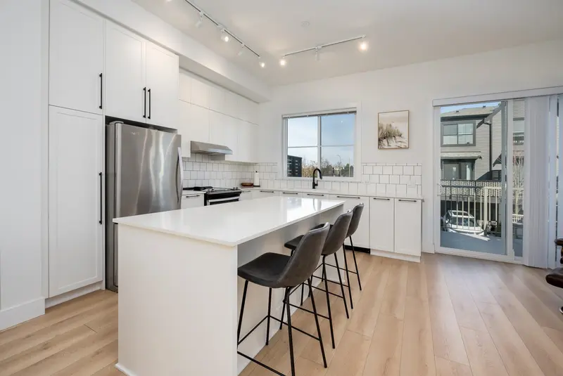 6 4726 ORCA WAY - photo 2 of 2