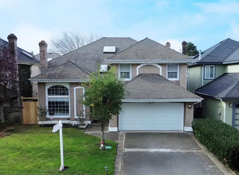 3871 STOLBERG STREET - photo 1 of 40
