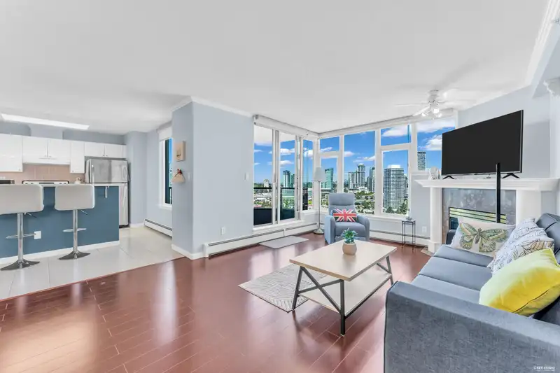 1701 13880 101 AVENUE - photo 1 of 33