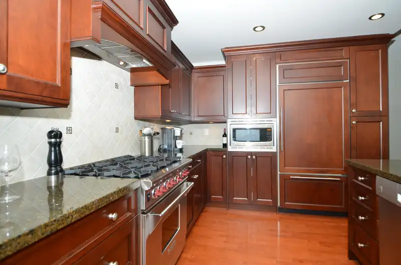 501 15445 VINE AVENUE - photo 3 of 33