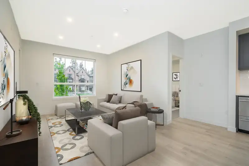 213 2425 166 STREET - photo 3 of 40