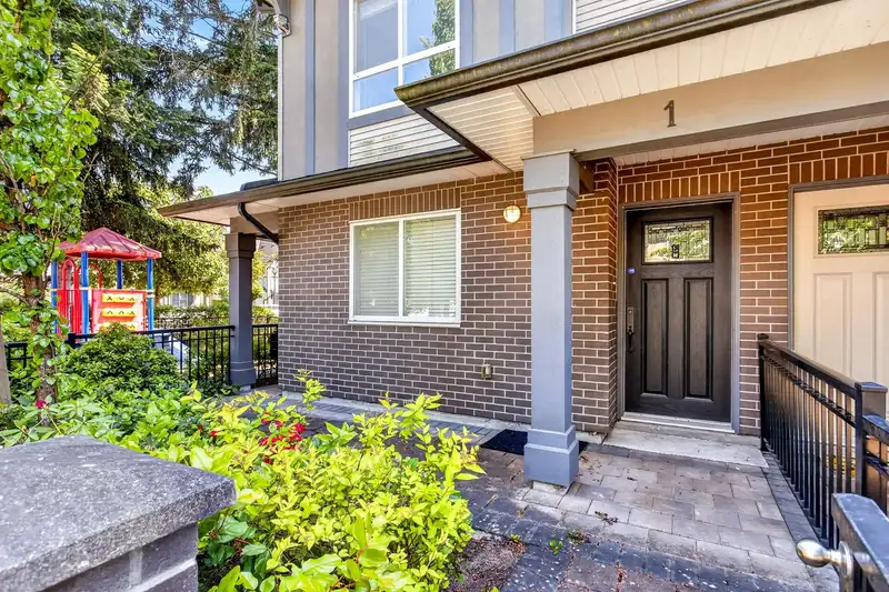 1 7691 BRIDGE STREET - photo 2 of 30