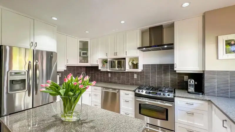 205 3980 INLET CRESCENT - photo 4 of 33