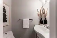 2139 TRIUMPH STREET - thumbnail 13
