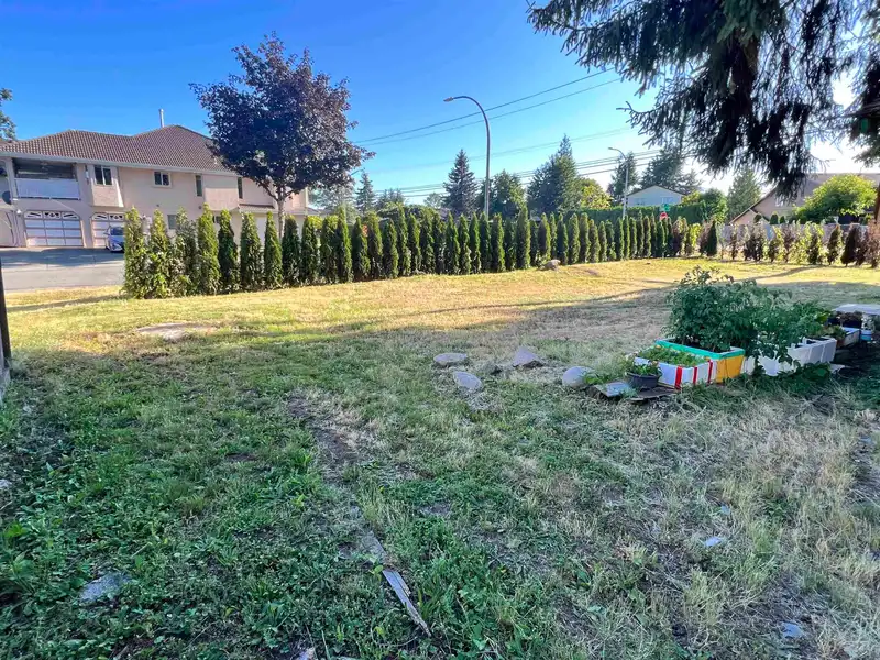 9716-9718 156 STREET - photo 2 of 33