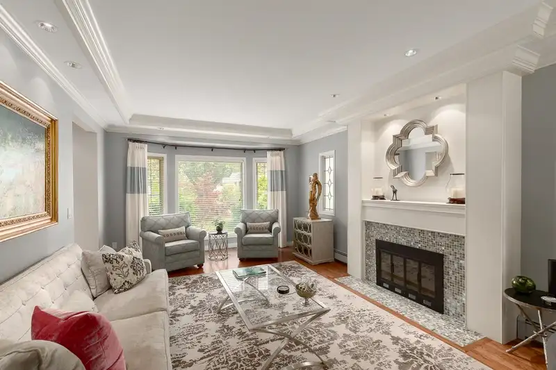 2838 W 37TH AVENUE - photo 4 of 33