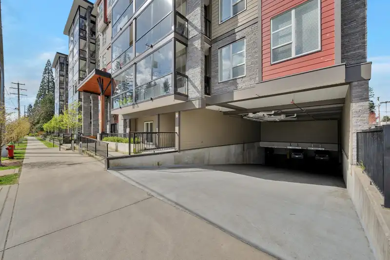 302 2649 JAMES STREET - photo 3 of 28