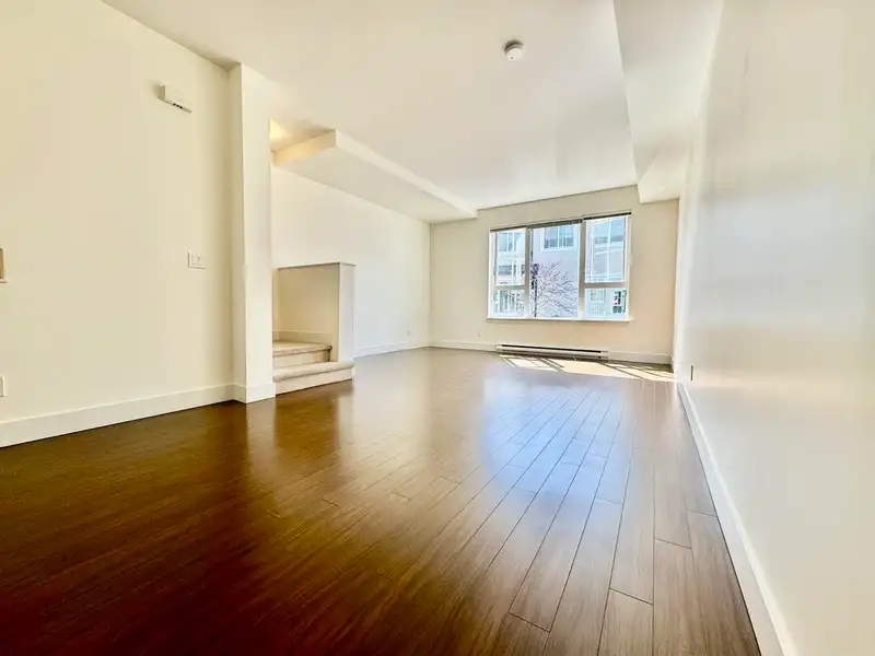 116 2450 161A STREET - photo 2 of 14