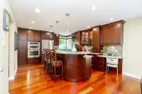 7762 STAMFORD PLACE - thumbnail 1