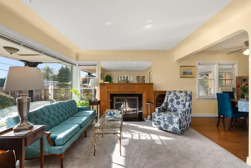 33919 MAYFAIR AVENUE - photo 1 of 32