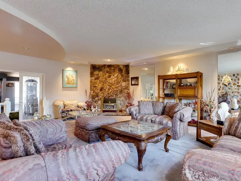 960 PORTER STREET - photo 4 of 32