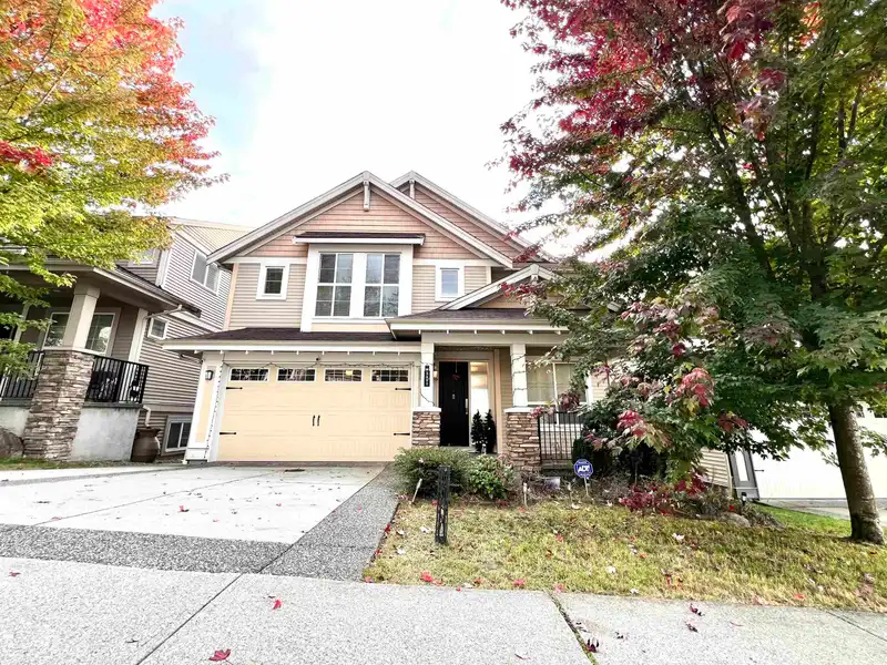 3402 DERBYSHIRE AVENUE - photo 2 of 40